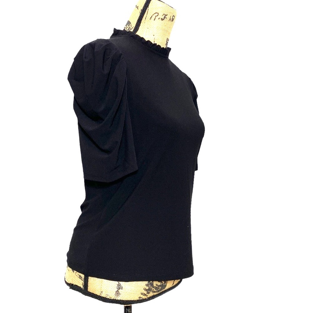 CeCe Puff Short Sleeves Ruffle Neck Blouse S